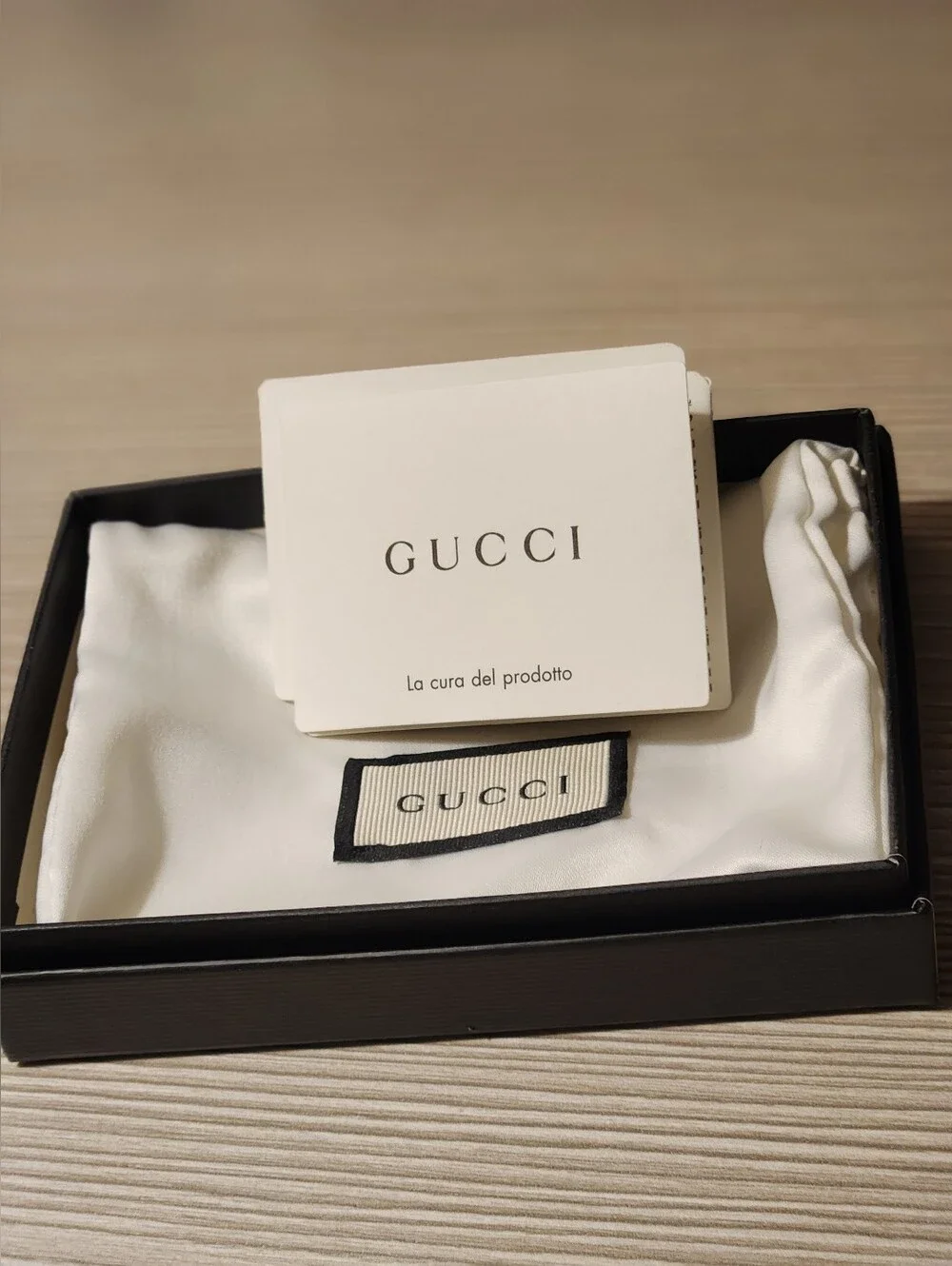 Gucci GG Marmont Card Case With Dustpouch, Papers & Box